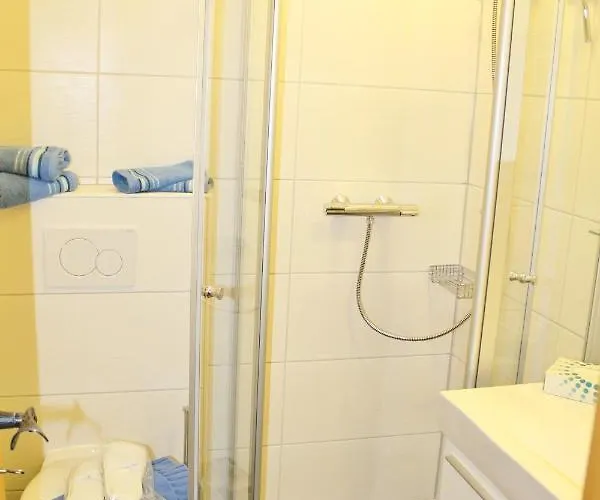 Hotel Fischer Cafe *